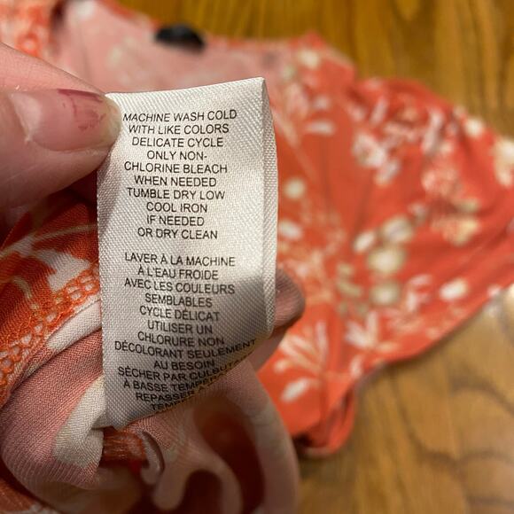 Tahari Floral‎ Print Blouse XL - Picture 7 of 7